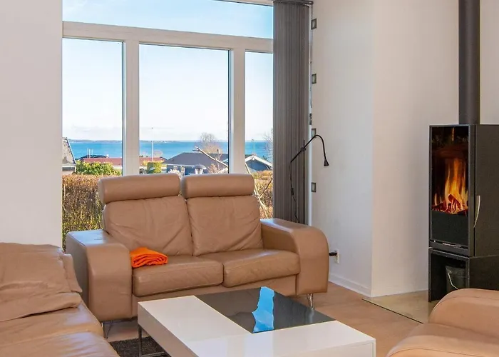 Semesterbostad 6 Person Holiday In Hejls