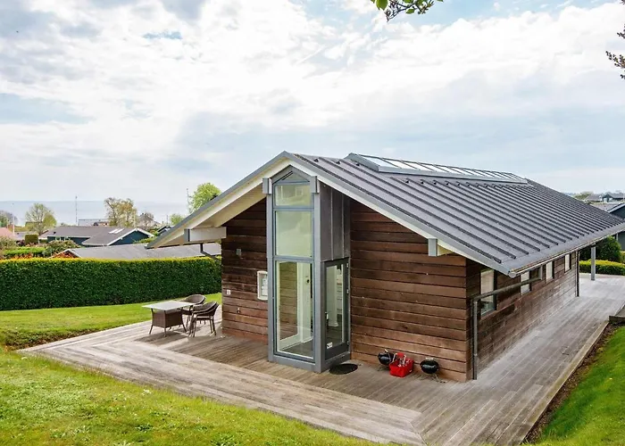 Semesterbostad 6 Person Holiday In *